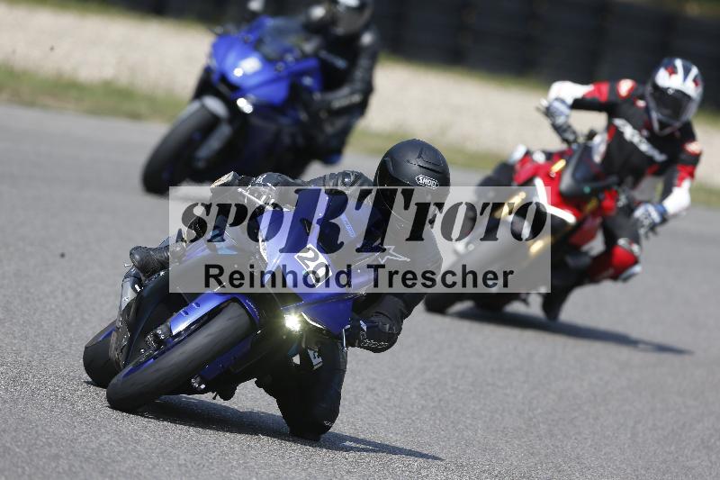 /49 26.08.2025 Cornu Master School ADR/gruen-vert/20